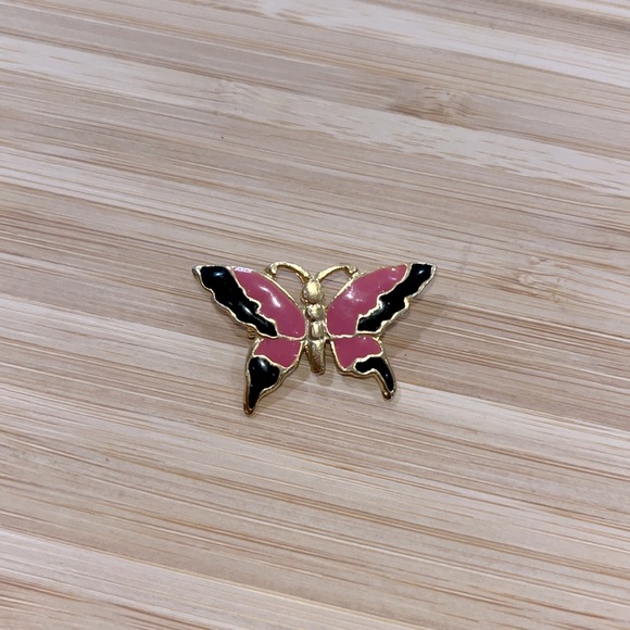 Vintage Butterfly Decorative Pin - Picture 1 of 2